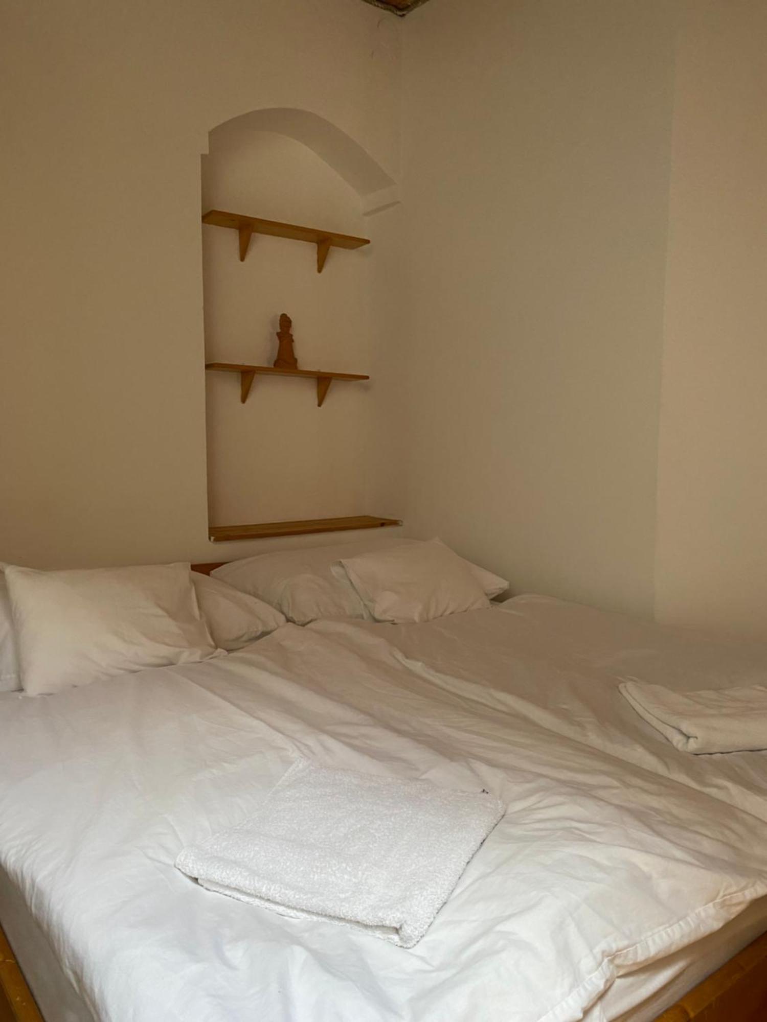 Katalinkert Panzio Bed and Breakfast Γκιόρ Εξωτερικό φωτογραφία