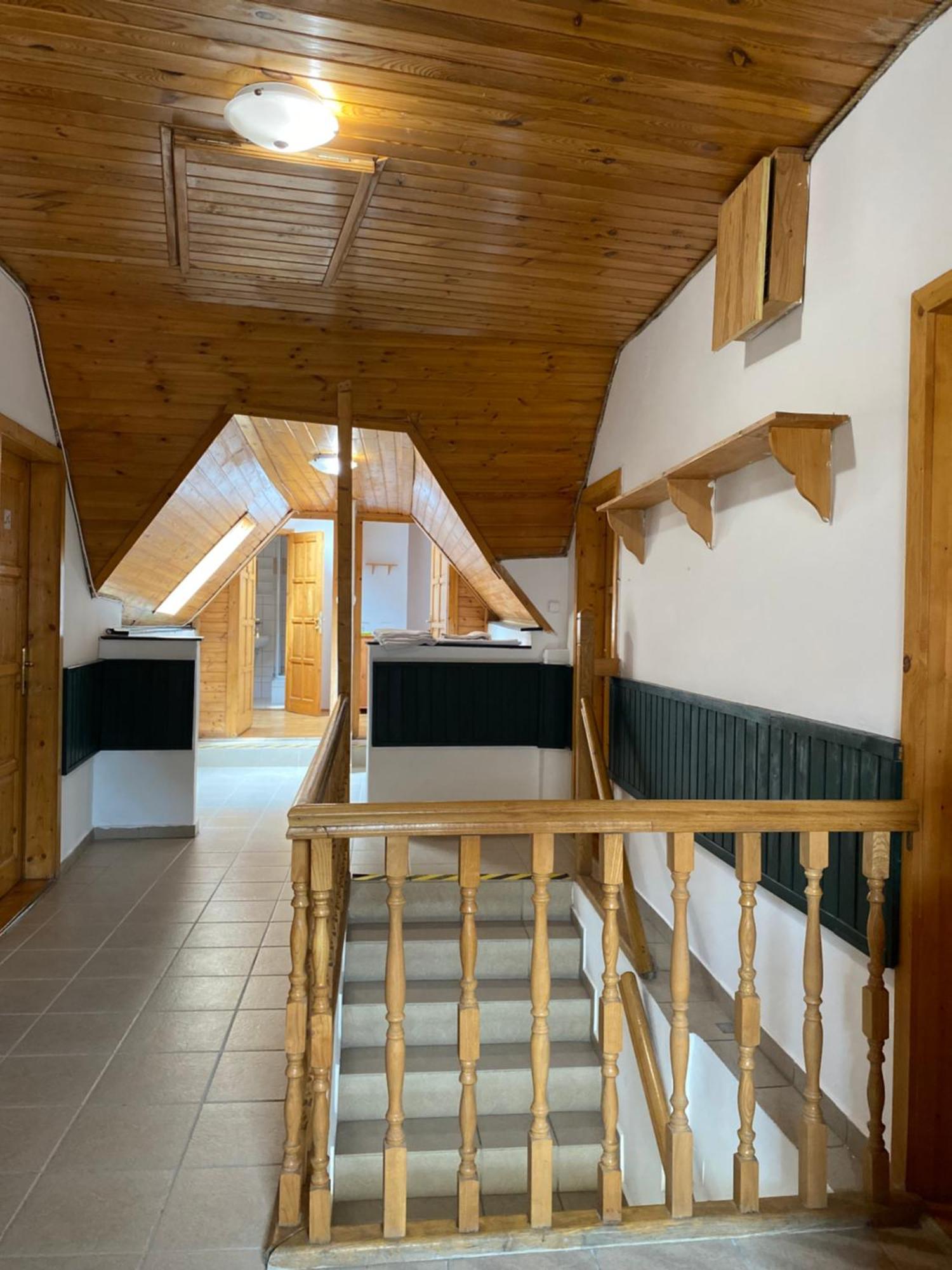 Katalinkert Panzio Bed and Breakfast Γκιόρ Εξωτερικό φωτογραφία