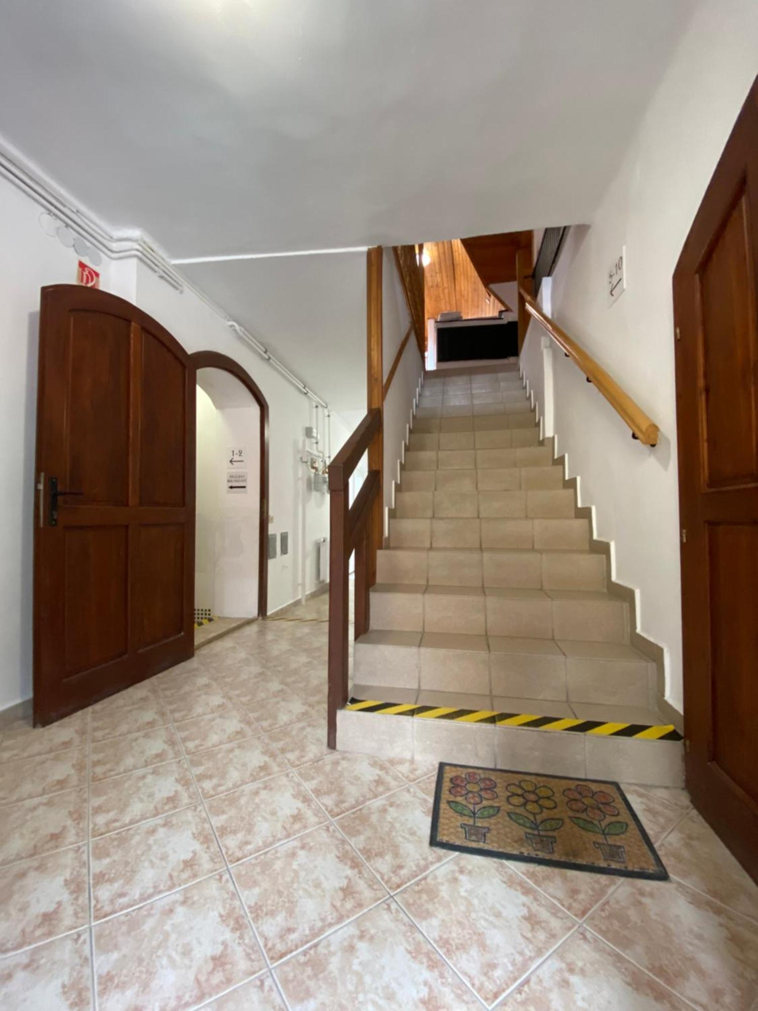 Katalinkert Panzio Bed and Breakfast Γκιόρ Εξωτερικό φωτογραφία